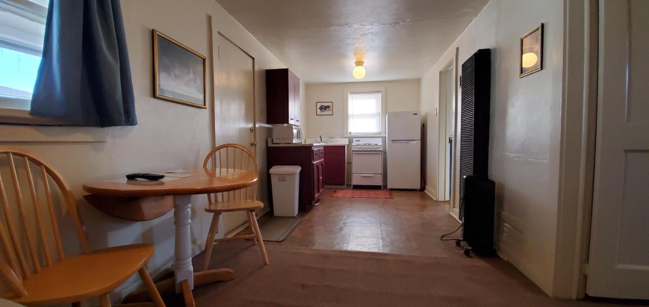 Hikers Cimarron Inn & Rv Park Bagian luar foto