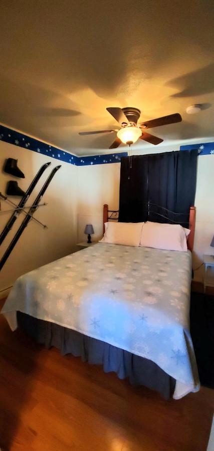 Hikers Cimarron Inn & Rv Park Bagian luar foto